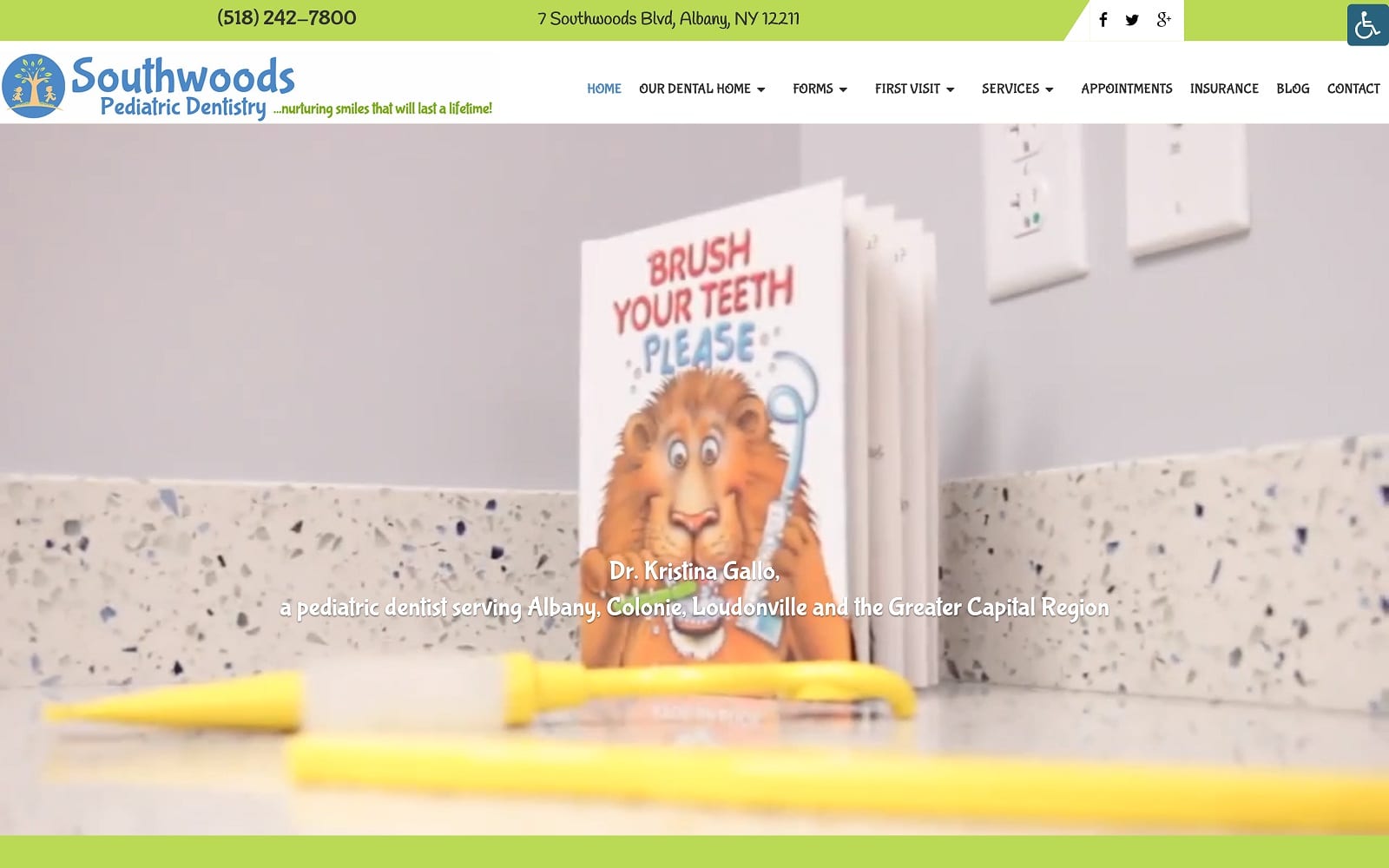 The screenshot of southwoods pediatric dentistry : dr. Kristina gallo southwoodspd. Com website